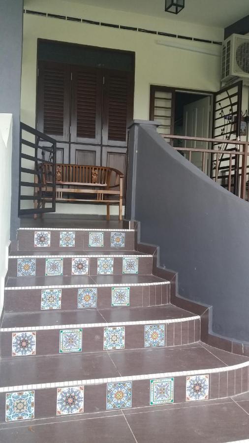 Teratakmuslim H'H Villa Malakka Dış mekan fotoğraf